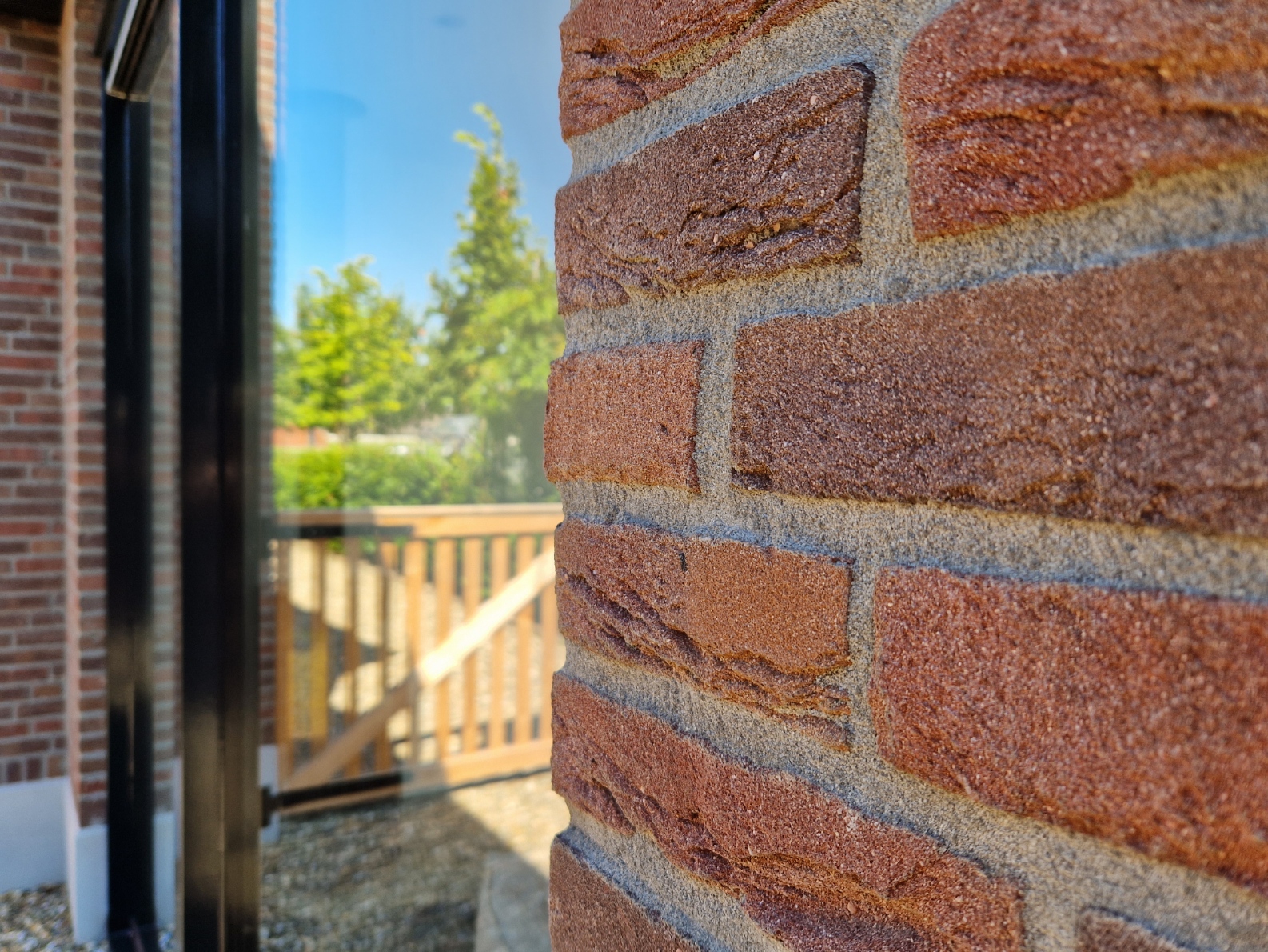 Foto van metselwerk en constructie nieuwbouwwoning